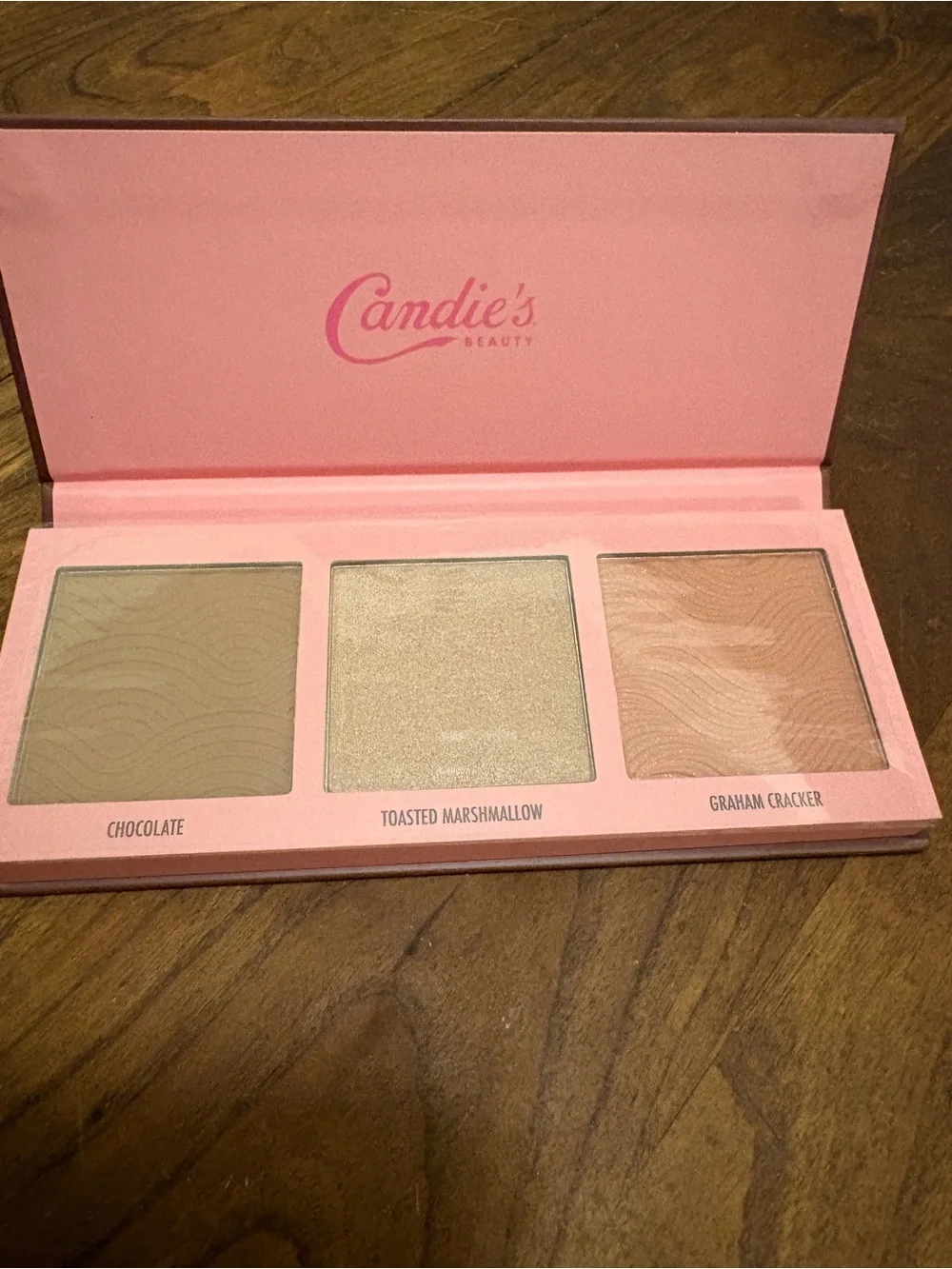 Candie’s Makeup Palette Bronzer & Contour